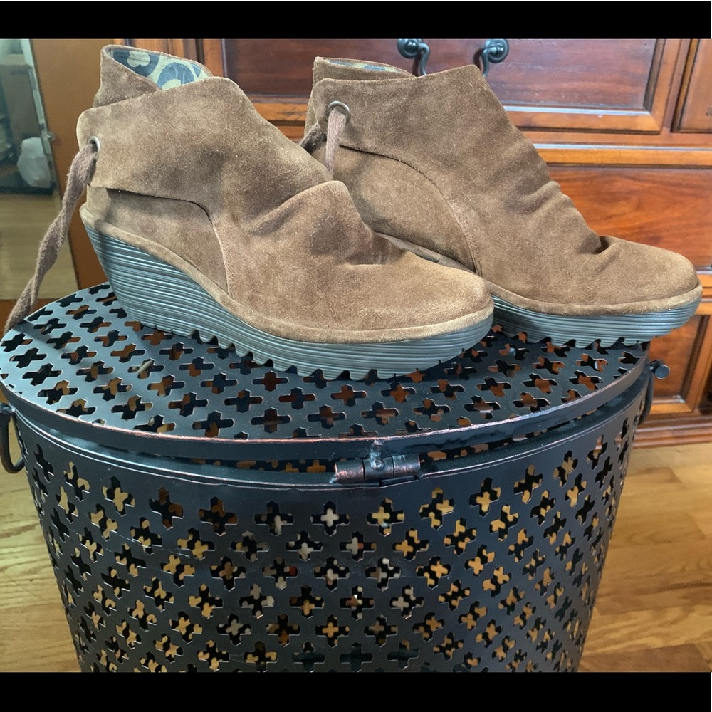 Fly London Yebi Boots